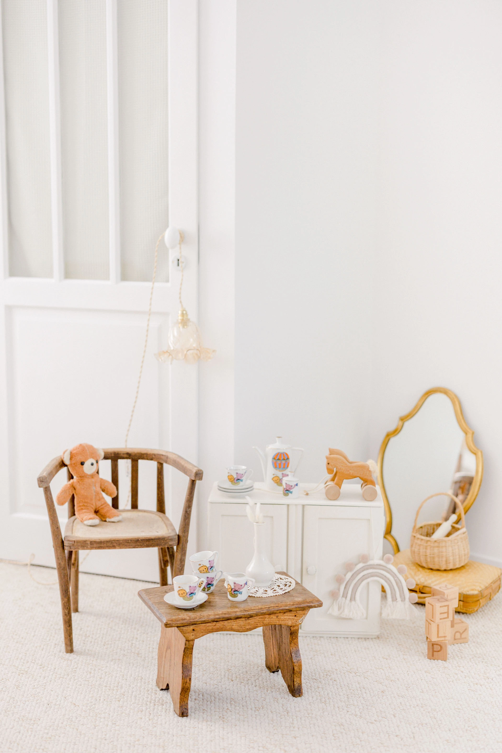 meubles jouet chaise ours marron